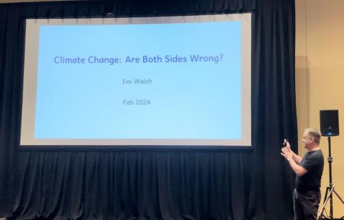 Ivo Welch presents research during keynote address: "Climate Change: Are Both Sides Wrong"